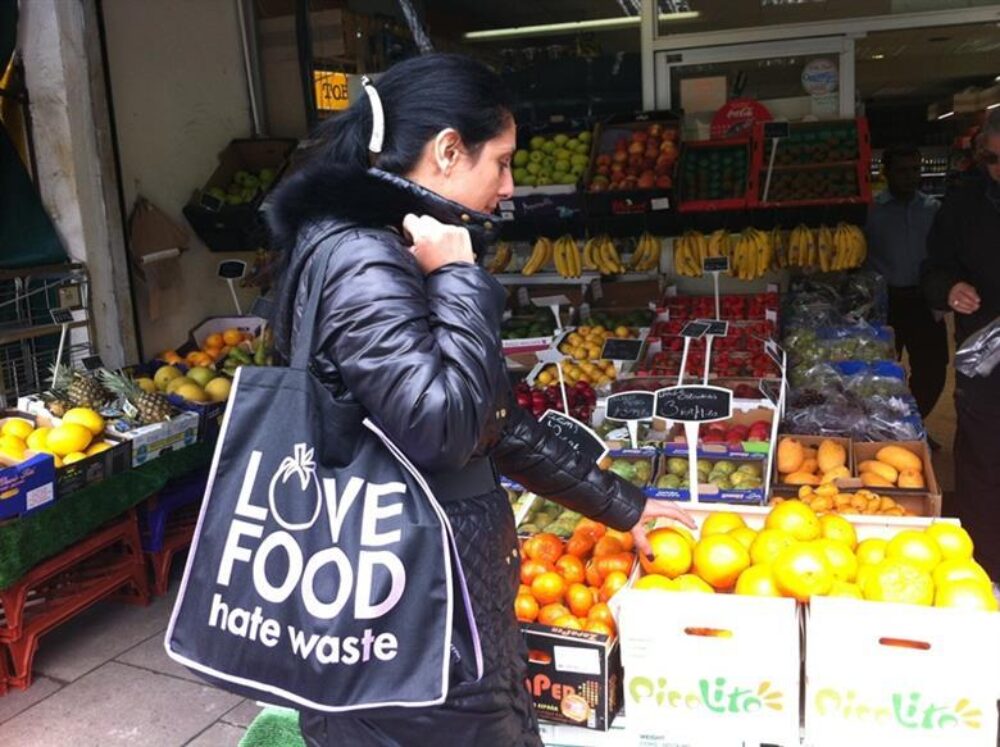 It's a WRAP! Reusable Bags promote "Love Food Hate Waste"