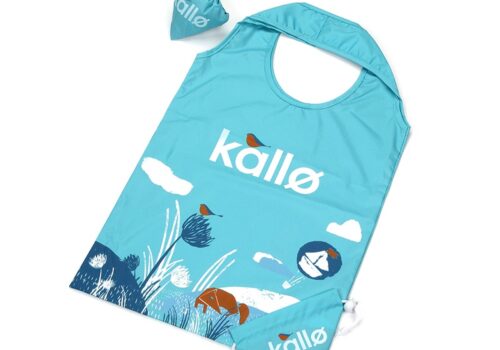 Promote Your Retail Brand at Christmas and Spread Good Cheer to Your Customers